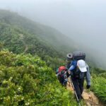 野谷荘司山への登り。風が徐々に強くなる