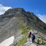 中岳への登り返し