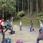 立岩登山口。みんなで楽しくストレッチ体操