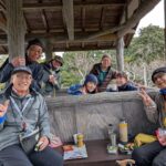 こちらは東屋の下です